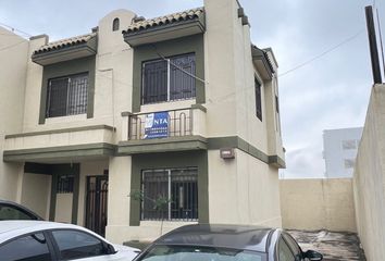 Casa en  Hda. El Charro 5701, Colonial Cumbres, Monterrey, Nuevo León, México