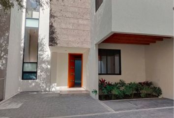 Casa en condominio en  Calle Hacienda Grande De La Asunción 87, Fraccionamiento El Pedregal, Tequisquiapan, Querétaro, 76756, Mex