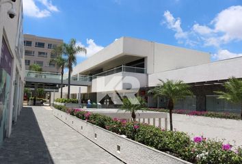 Local comercial en  Plaza Novum, Boulevard Paseo Cuauhnáhuac, Bugambilias, Jiutepec, Morelos, México