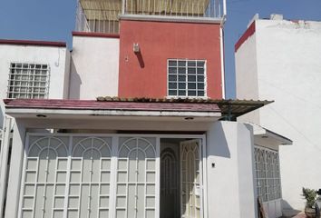 Casa en  Villas De Loreto I, Villas De San Fernando Mz 023, Hacienda Real De Tultepec, Santiago Teyahualco, Estado De México, México