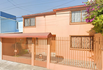 Casa en  Bosques De Ecatepec 20, Mz 023, Bosques De Ecatepec, 55050 Ecatepec De Morelos, Méx., México