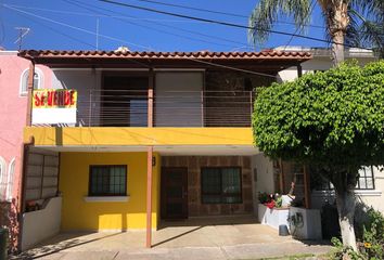 Casa en fraccionamiento en  Avenida Industria Textil 2340-2340, Industrial Zapopan Norte, Zapopan, Jalisco, 45132, Mex