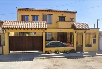 Casa en  Otay Constituyentes, Tijuana, Baja California, México