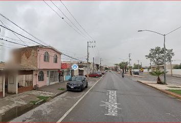 Casa en  Avenida Universidad, Villas La Merced, Torreón, Coahuila De Zaragoza, México