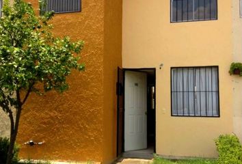 Casa en  Fraccionamiento Misión Magnolias, Calle Langosta, Valle De La Misericordia, San Pedro Tlaquepaque, Jalisco, México