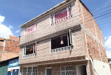 Casa en  Carrera 10 E 19a 80, Mosquera, Cundinamarca, Col