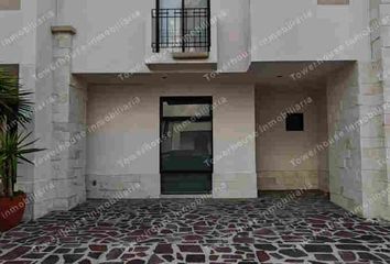 Casa en fraccionamiento en  Avenida Paseo De Echeveste, Fracc Rinconada De Echeveste, León, Guanajuato, 37100, Mex