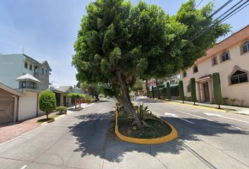 Casa en  Blvrd Popocatépetl, Lomas De Valle Dorado, 54023 Tlalnepantla, Méx., México