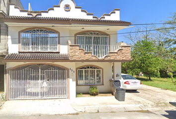 Casa en  Tulipanes, Blancas Mariposas, 86170 Villahermosa, Tabasco, México