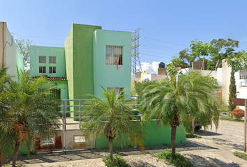 Casa en  C. Palmas De Canarias 100, 48280 Ixtapa, Jal., México