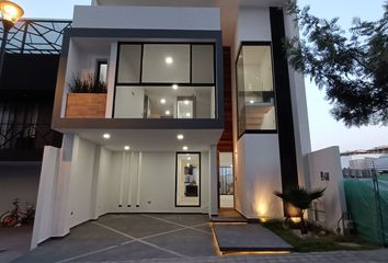 Casa en  Parque Cascatta, Boulevard La Reserva, Lomas De Angelópolis, Puebla, México