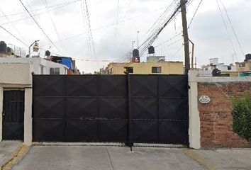 Casa en  Camino A San Lorenzo, Fraccionamiento Alamos 1, Metepec, Estado De México, México
