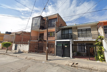 Casa en  Ernestina Garfias, Los Olivos, León, Guanajuato, México