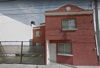 Casa en  Sinaloa 443, Pirámides, Aguascalientes, México