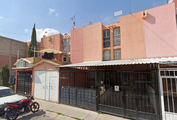 Casa en  C. Bosques De Argelia, Los Heroes Tecamac, 55764 Ciudad De México, Méx., México