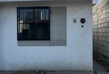 Casa en fraccionamiento en  Condominio Eduardo Balvanera, Avenida Agustín González Medina, Santiago De Querétaro, Querétaro, México