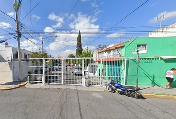 Casa en fraccionamiento en  Valle Del Segre 47-mz 036, Mz 036, Valle De Aragon 3ra Sección, Ecatepec De Morelos, Estado De México, México