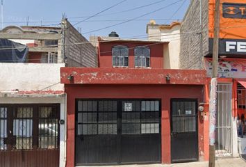 Casa en  Paseo De Las Campañas 111, Santa Ana, Santiago De Querétaro, Querétaro, México