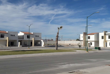 Casa en  Residencial Los Llanos, Sin Nombre De Colonia 17, Torreón, Coahuila De Zaragoza, México