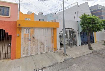 Casa en  Calle Africa 2071, Magaña, Guadalajara, Jalisco, México