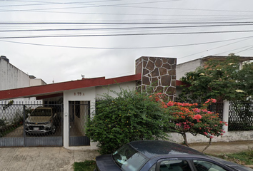 Casa en  Calle Emilio Carranza 99, Jose Cardel, 91030 Xalapa-enríquez, Ver., México