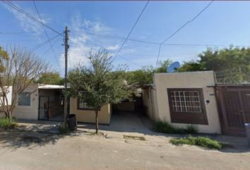 Casa en fraccionamiento en  Tule, Alberos, Praderas De Cadereyta Sector B, Cadereyta Jiménez, Nuevo León, México