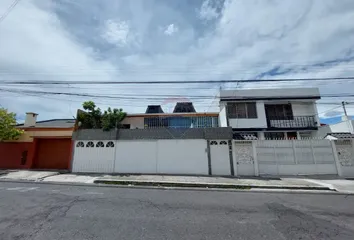Casa en  Aucas & Av La Florida, Quito, Ecuador