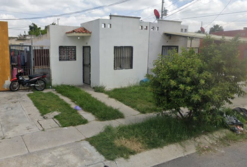 Casa en fraccionamiento en  Av. Managua 134, Hacienda Santa Fe, Jalisco, México