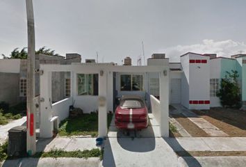 Casa en  Calle Atlixco, Cancún, Quintana Roo, México