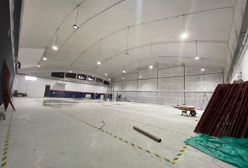 Bodega-Galpon en  El Batán, Quito