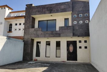 Casa en  Avenida Santos Degollado 654, Barrio Santa Clara, Toluca, México, 50060, Mex