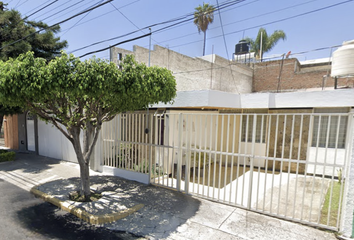 Casa en  Calle Río Tuito, Las Águilas, Zapopan, Jalisco, México