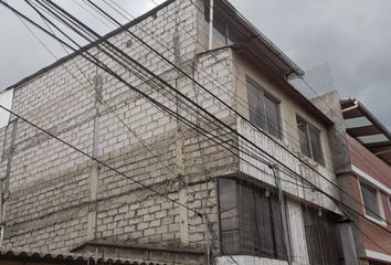 Casa en  Oe3b & Moromoro, Quito, Ecuador