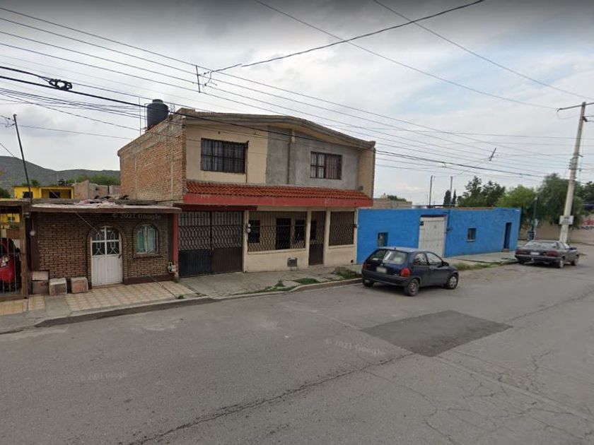 venta Casa en Guayulera, Saltillo, Coahuila (NA822) icasas.mx