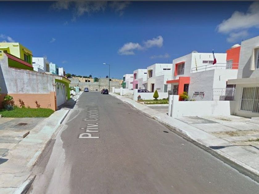 venta Casa en San Francisco de Campeche, Campeche (ST3506)