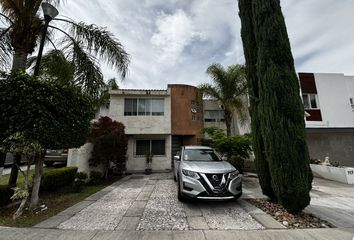 Casa en fraccionamiento en  Fraccionamiento Cumbres Del Lago, Municipio De Querétaro