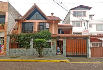Casa en  Calle O8, Quito, Ecu