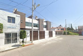 Casa en  Calle 109 Oriente, Arboledas De Loma Bella, Puebla De Zaragoza, Puebla, México