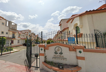 Casa en condominio en  Villa Del Real 5ta Seccion, Villa Del Real 4ta Secc, 55749 Ojo De Agua, Méx., México