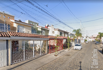 Casa en  Calle Valentín Gómez Farias, Auditorio, Zapopan, Jalisco, México