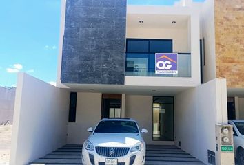 Casa en condominio en  Calle Antiguo Camino A Los Gómez, Fraccionamiento Las Mercedes, San Luis Potosí, 78394, Mex