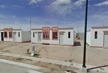 Casa en  C. Balnearios, 32575 Juárez, Chih., México