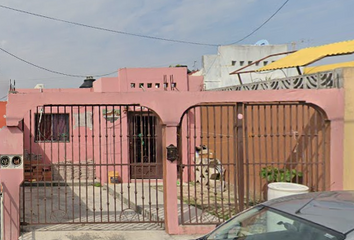 Casa en  Calle Pino Alepo, Colinas De San Juan(colinas De La Morena), 67262 Juárez, N.l., México
