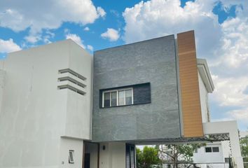 Casa en  Avenida Paseo De La Luna 300, Solares Residencial, Zapopan, Jalisco, México