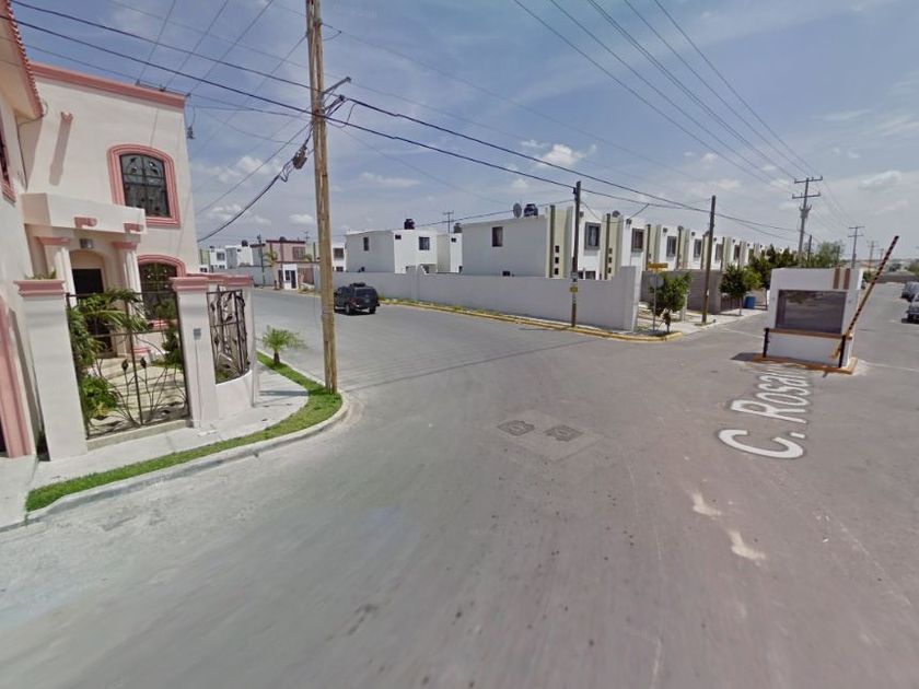 venta Casa en Villa Florida, Reynosa, Reynosa ( MAG1039)