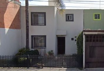 Casa en  Calz De La Amargura, Lomas De San Pedrito, Santiago De Querétaro, Querétaro, México