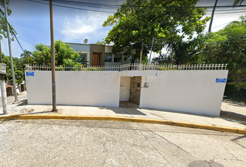 Casa en  Adolfo López Mateo, 24 De Febrero, Iguala De La Independencia, Guerrero, México