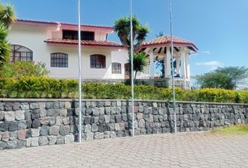 Hacienda-Quinta en  Las Minas, Tumbaco, Quito, Ecuador