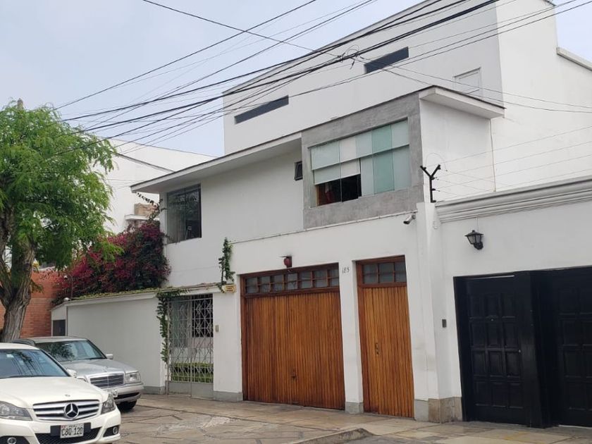 Casa en venta Orrantia, San Isidro
