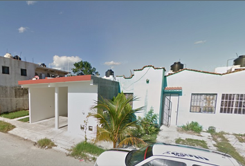 Casa en fraccionamiento en  Buenos Aires, El Peten, Playa Del Carmen, Quintana Roo, México